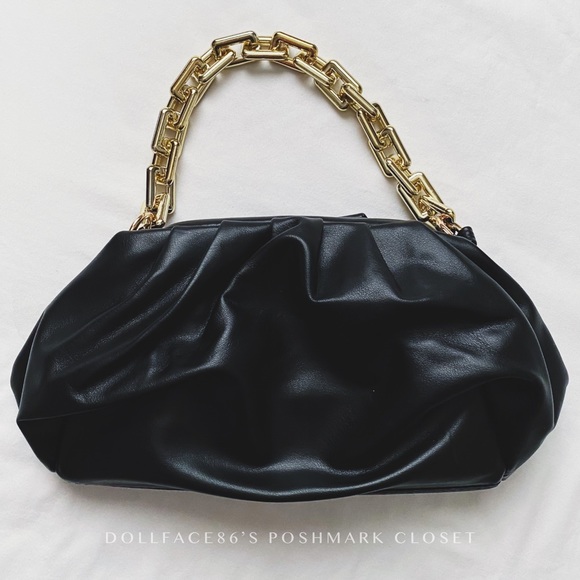 Chunky Gold Chain Faux Leather Clutch - Picture 2 of 9